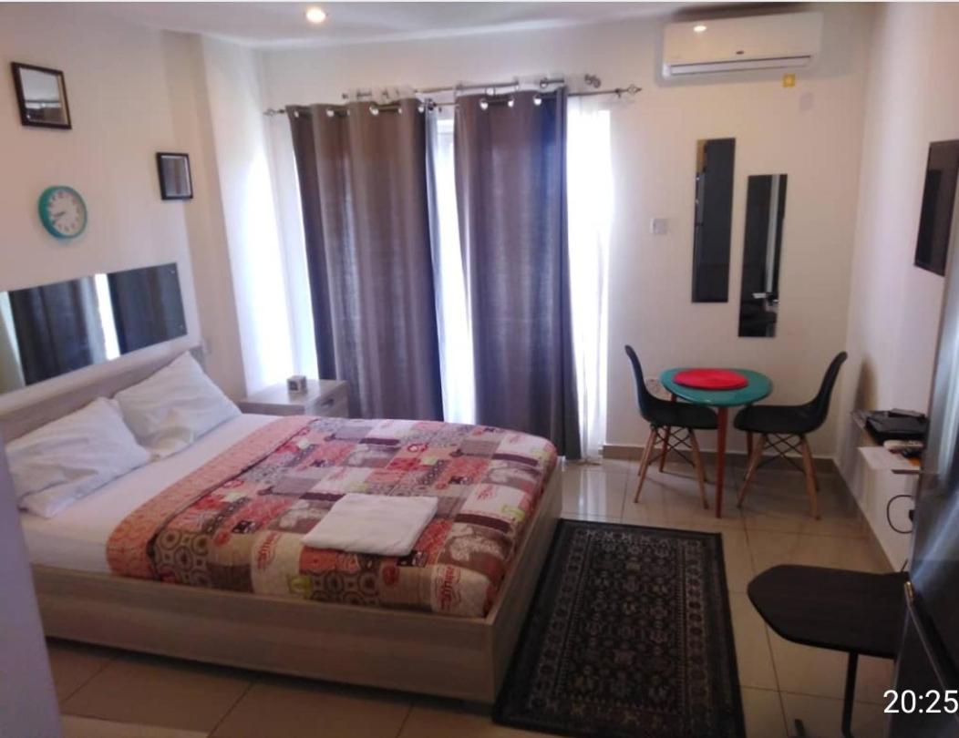 The Gallery Luxury Suites Cpg 东勒贡 外观 照片