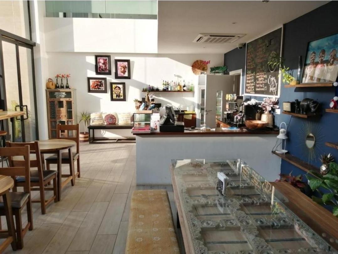 The Gallery Luxury Suites Cpg 东勒贡 外观 照片