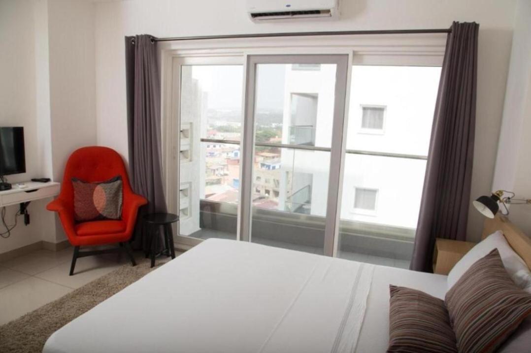 The Gallery Luxury Suites Cpg 东勒贡 外观 照片